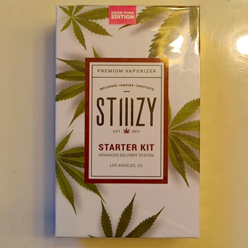 STIIIZY starter kit"NEON PiNK Limited Edition"SEALED🆕NIB.